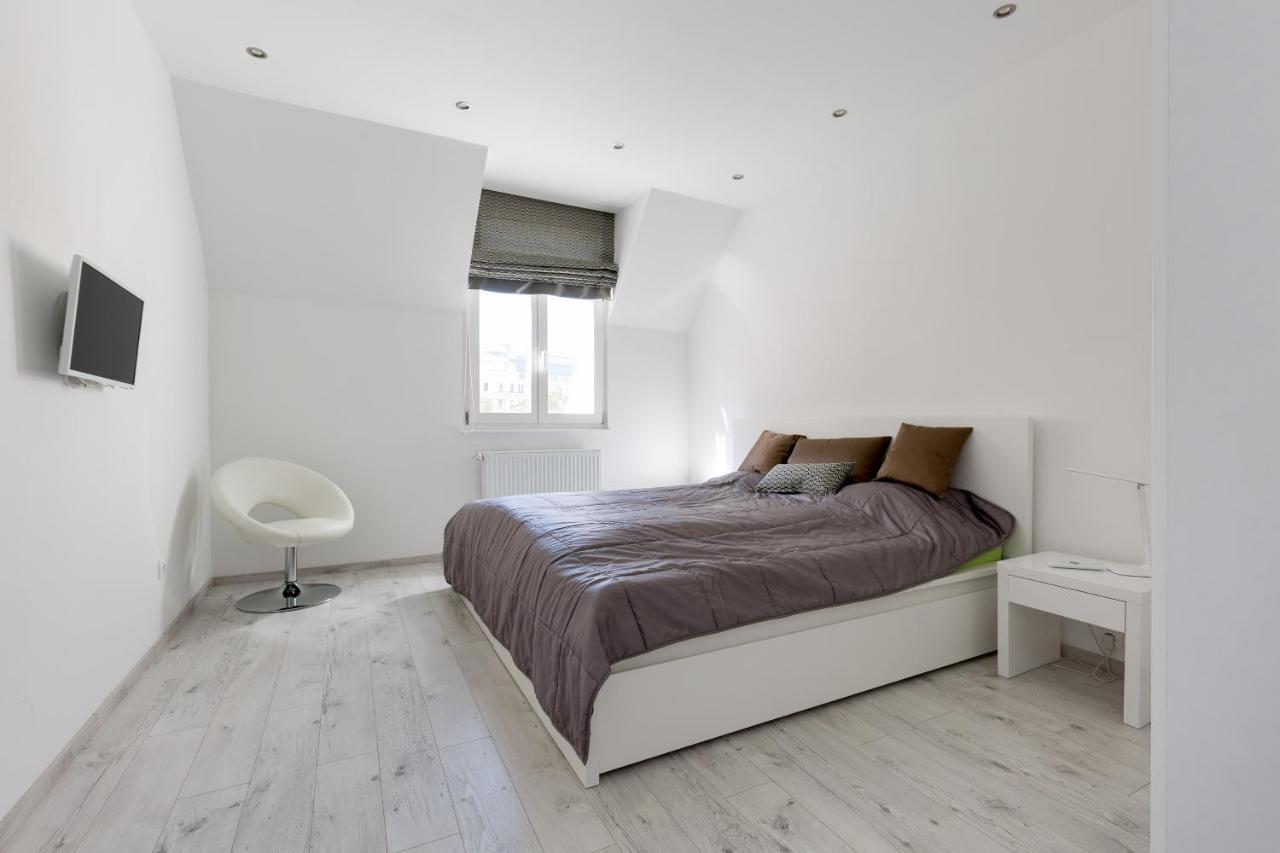 Budapest Central Square 2 Bedrooms Suite - Michaelides Voeroesmarty Square Residences Luaran gambar